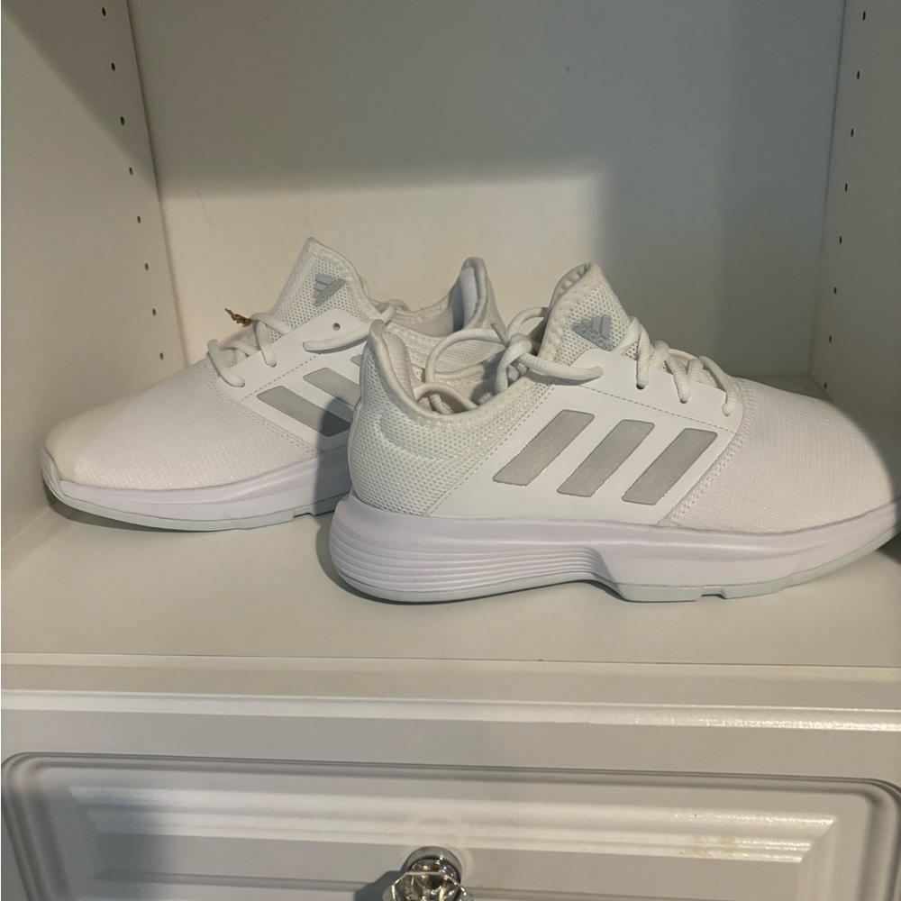 New Adidas Tennis Sneakers